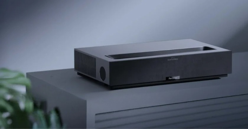 Proyector Láser 4K UHD de Tiro - Home Cinema Ultra Short Throw Projector reseña y precio