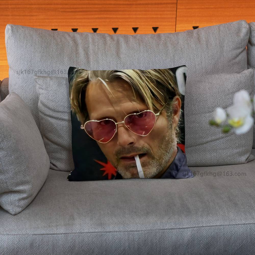 Funda de almohada Mads Mikkels - Recliner Sofa Cover reseña y precio